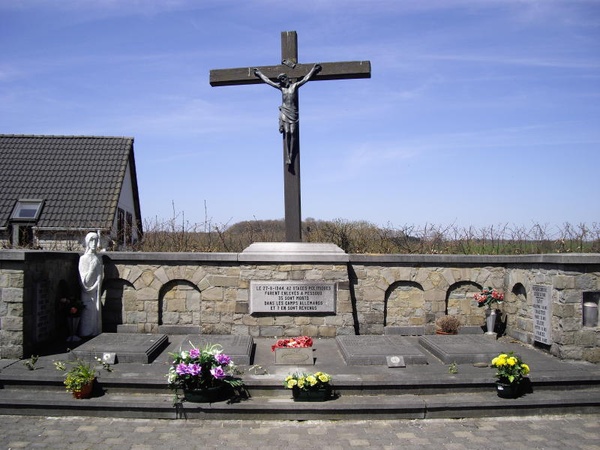 MonumentauxMorts4045 Pessoux (2)